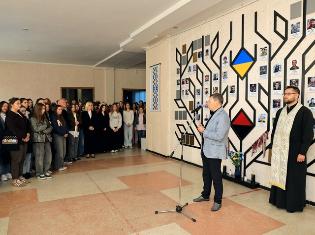 У ТНПУ вшанували захисників і захисниць України