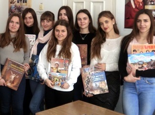 В ТНПУ ім.В.Гнатюка   майбутні фахівці початкової освіти   знайомились з сучасною   олімпійською літературою