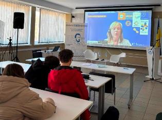 Віртуальний візит студентів кафедри теорії і практики перекладу ТНПУ до Генерального директорату з питань перекладу Європейської Комісії