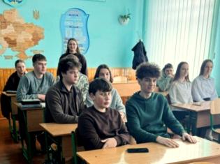 Профорієнтаційний захід кафедри географії та методики її навчання ТНПУ ім.В.Гнатюка у Ягільниці (ФОТО)