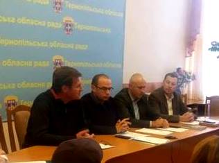 Представлення Науково-дослідного центру ТНПУ ім.В.Гнатюка  на засіданні Ради національно-культурних товариств національних меншин при Тернопільській ОДА (ФОТО)