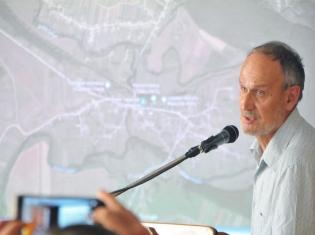 На хіміко-біологічному факультеті ТНПУ ім.В.Гнатюка  відбулася зустріч із представником Громадської організації  "Екологічно-гуманітарне об’єднання Зелений Світ"  О.М.Степаненком (ФОТО)