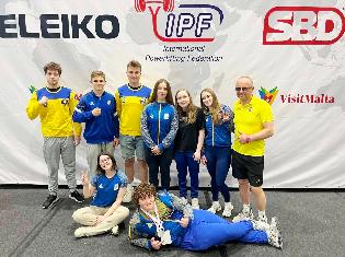 Студентки ТНПУ ім.В.Гнатюка здобули нагороди на Чемпіонаті світу з жиму лежачи (ФОТО)