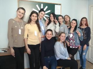 В рамках святкування тижня кафедри іноземних мов ТНПУ ім.В.Гнатюка студенти мали неформальну зустріч (ФОТО)