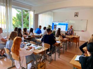 Зустріч гарантів освітніх програм із першокурсниками на хіміко-біологічному факультеті ТНПУ (ФОТО)