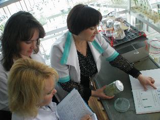 Молоді вчені-біологи університету ТНПУ ім.В.Гнатюка відзначені Премією Верховної Ради України (ФОТО)