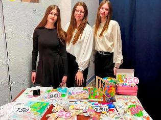 Студенти кафедри спеціальної та інклюзивної освіти ТНПУ провели благодійний ярмарок на підтримку військових (ФОТО)