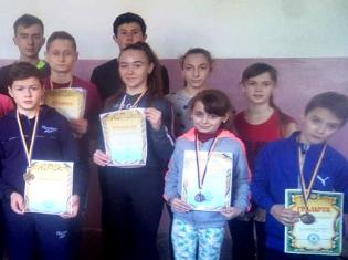 ЗМІ про нас.В ТНПУ ім.В.Гнатюка змагались близько двохсот юних легкоатлетів