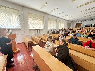 Студенти історичного факультету ТНПУ познайомились із можливостями дуальної форми навчання