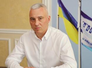 ТНПУ вітає   Бицюру Леоніда Олексійовича  з успішним захистом дисертації на здобуття ступеня  доктора філософії зі спеціальності 103 Науки про Землю (ФОТО)