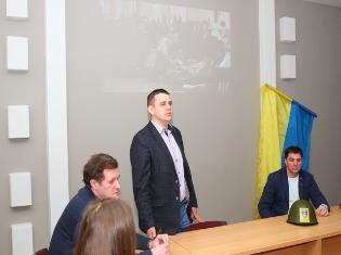 На історичному факультеті ТНПУ ім.В.Гнатюка відбувся круглий стіл "Євромайдан: на роздоріжжі цивілізації" (ФОТО)