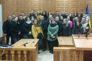 Майбутні історики завітали в гості до Тернопільського міськрайонного суду