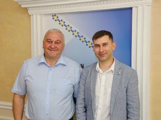 ТНПУ вітає   Петлюка Олександра Володимировича  з успішним захистом дисертації на здобуття ступеня  доктора філософії! (ФОТО)