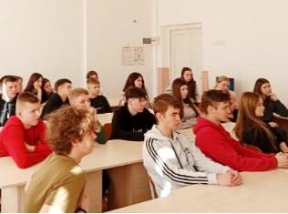 Профорієнтаційний  захід кафедри географії та методики її навчання ТНПУ  у Червоненському закладі загальної середньої освіти I-III ступенів (ФОТО)