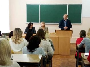 Кафедра психології розвитку та консультування ТНПУ провела для практичних психологів міста науково-методичний семінар   «Арт-терапевтичні технології у роботі практичного психолога» (ФОТО)