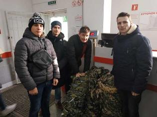 Ще одну партію маскувальних сіток відправив захисникам України історичний факультет ТНПУ ім.В.Гнатюка (ФОТО)