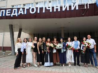 Вручення дипломів бакалаврів випускникам хіміко-біологічного факультету ТНПУ (ФОТО)