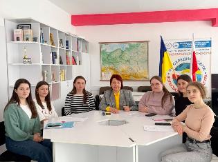 У ТНПУ відбулися Треті неологічні читання:   сучасна мова крізь призму нових слів (ФОТО)