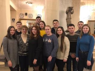 Вікно знань, або як історики-археологи з ТНПУ проводять свій час (ФОТО)