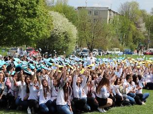 ЗМІ про нас.ТНПУ відзначив свій День народження велелюдним флешмобом (ВІДЕО)
