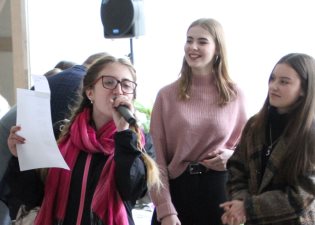 В ТНПУ з успіхом провели караоке на честь Міжнародного дня студента (ВІДЕО) (ФОТО)