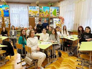 Взаємодія викладачів факультету педагогіки і психології ТНПУ імені Володимира Гнатюка із середніми загальноосвітніми закладами  (ФОТО)