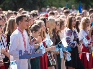 ЗМІ про нас. Урочиста посвята у студенти: на перший курс тернопільського педуніверситету вступили понад дві тисячі абітурієнтів 