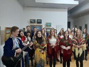 На факультеті мистецтв ТНПУ   заліки та іспити проводять в музеї   у формі етнографічного концерту (ФОТО)