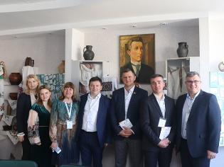 ЗМІ про нас. У ТНПУ триває Всеукраїнська науково-практична конференція, приурочена до 150-річчя від дня народження Володимира Гнатюка (ФОТО)