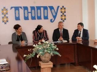 Круглий стіл з питань організації туризму в ТНПУ ім.В.Гнатюка  (ФОТО) 