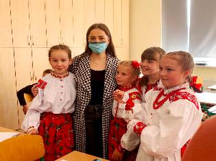 Студентки ТНПУ на міжнародному семінарі по роботі з національними меншинами (ФОТО)