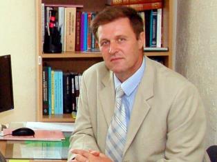 Науковий відділ ТНПУ ім.В.Гнатюка  в рамках навчання академічному письму  запрошує на семінар-тренінг   «Як раціонально організувати свою наукову роботу»