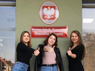 Студенткам ТНПУ вручили дипломи   Університету Humanitas (Польща)  (ФОТО))