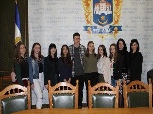Першокурсники факультету філології і журналістики ТНПУ ім.В.Гнатюка побували на екскурсії в Тернопільській міській раді