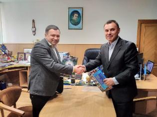 Підписана угода про співпрацю   Тернопільського національного педагогічного   університету імені Володимира Гнатюка  та КЗЛОР «Самбірський педагогічний коледж ім. Івана Филипчака» (ФОТО)