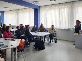 Зустріч з професіоналом-практиком на факультеті іноземних мов ТНПУ (ФОТО)