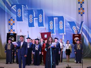 Вчора у ТНПУ провели Посвяту першокурсників у студенти (ФОТО)