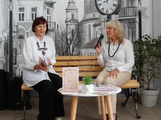Світло, пам'ять і майстерність форми: студенти ТНПУ ФІЖ відвідали презентацію нової поетичної збірки Марії Назар  (ФОТО)
