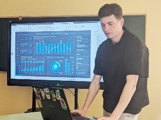 На фізико-математичному факультеті ТНПУ відбувся конкурс інноваційних ідей серед студентів спеціальності 122 «Комп’ютерні науки» (ФОТО)