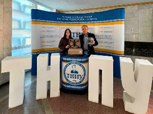 Волонтерський центр ТНПУ передав дрон у підрозділ, де проходив службу Володимир Брославський