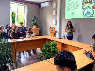 Соціально-психологічна адаптація першокурсників ТНПУ:   турбота про студентів – запорука їхнього успіху (ФОТО)