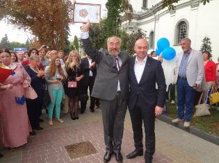 ЗМІ про нас. Біля чиєї зірки на Алеї Зірок найчастіше збираються тернополяни? (ФОТО)