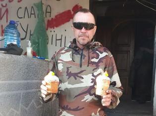 Пасхальні гостинці для захисників України передали студенти факультету педагогіки і психології ТНПУ ім.В.Гнатюка (ФОТО)