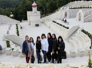 Кафедра соціальної педагогіки і соціальної роботи ТНПУ ім.В.Гнатюка організувала поїздку в Зарваницю (ФОТО)