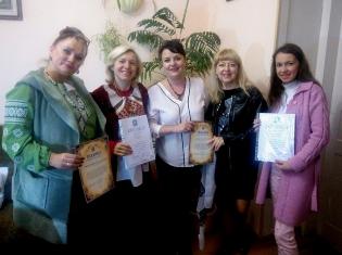 Викладачі та студенти факультету мистецтв ТНПУ ім.В.Гнатюка на концерті народного аматорського хору ім.І.Кобилянського (ФОТО)