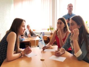 Лінгвовікторина "З українською в серці" відбулась у ТНПУ ім.В.Гнатюка (ФОТО)