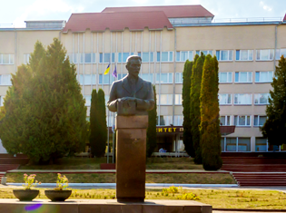 Багатогранна постать академіка Володимира Гнатюка (ФОТО)