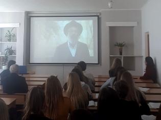 Міжнародний день рідної мови на факультеті  філології і журналістики ТНПУ (ФОТО)