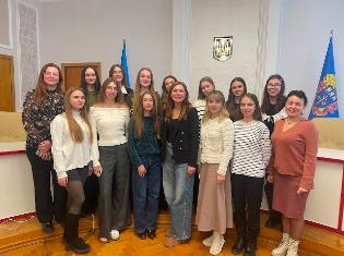 Зустріч студентів факультету іноземних мов ТНПУ із представниками ОВА (ФОТО)