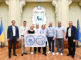 Чисельна делегація факультету фізвиховання ТНПУ взяла активну участь у роботі науково-практичної конференції (ФОТО)